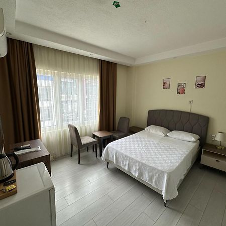 Naval Hotel Yalova Extérieur photo