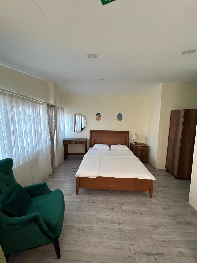 Naval Hotel Yalova Extérieur photo