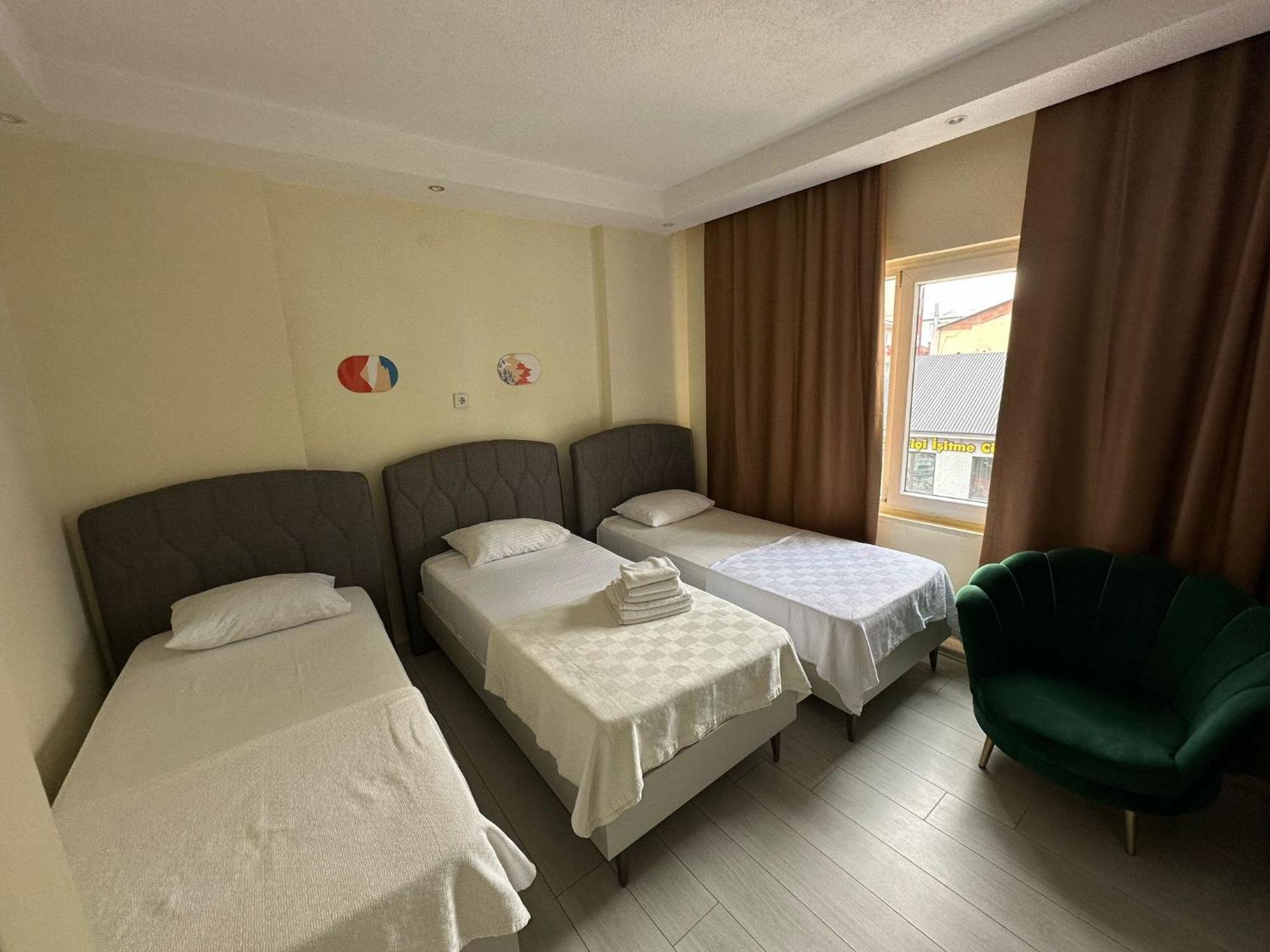 Naval Hotel Yalova Extérieur photo