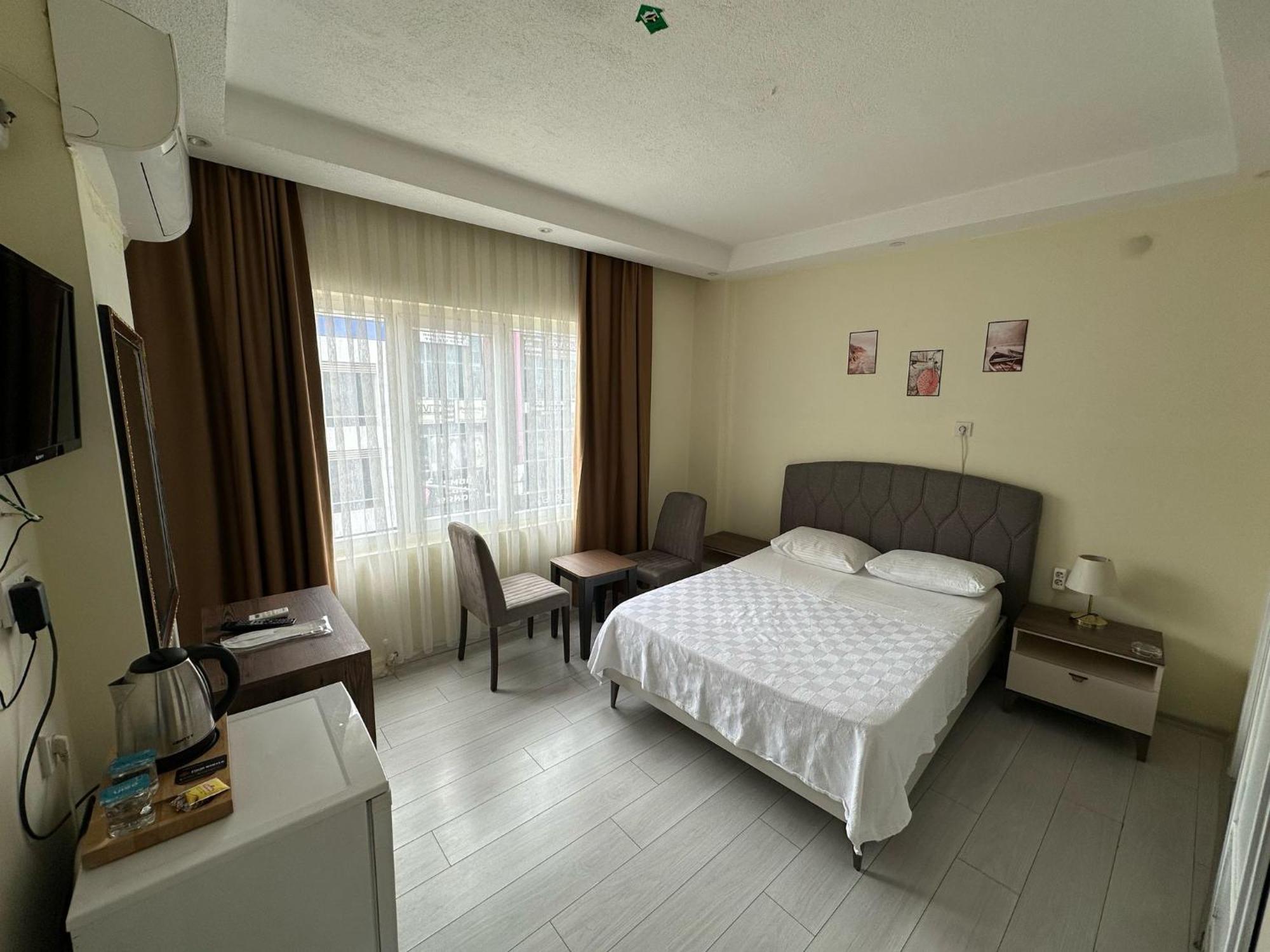 Naval Hotel Yalova Extérieur photo